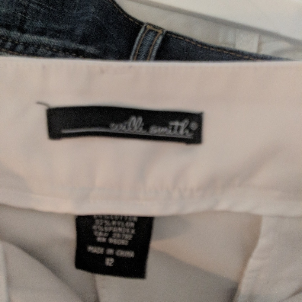 Capris - Picture 2 of 4